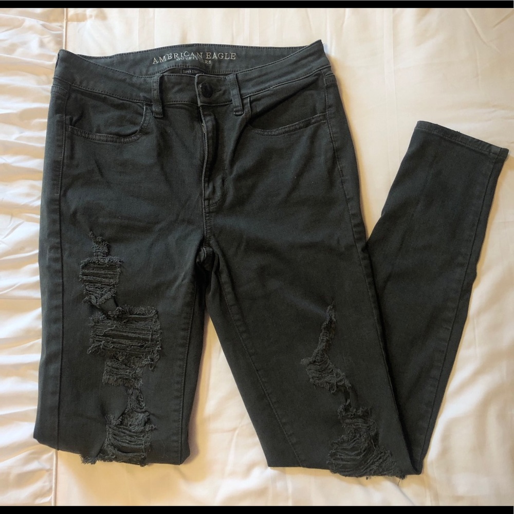 American Eagle Distressed Skinny Jeans